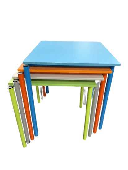 Afbeeldingen van Stapelbare tafel 4078-dana - 80x80 cm - pakket 4 stuks